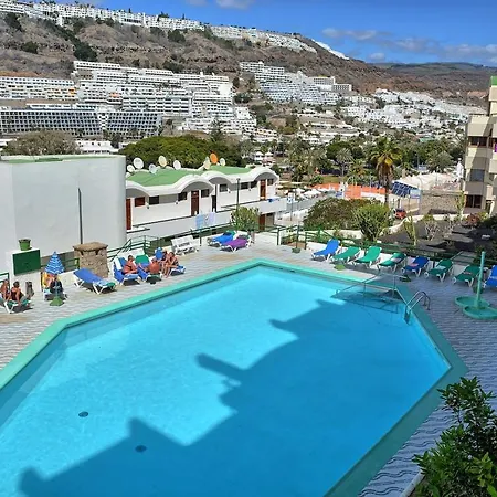 100 Meters From Puerto Rico Apartment *